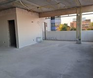 Loja com 372m², 14 vagas no bairro Sarandi em Porto Alegre