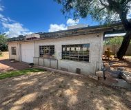 Casa com 650m², 4 dormitórios, 1 suíte, 4 vagas no bairro Arquipélago em Porto Alegre