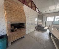 Casa com 650m², 4 dormitórios, 1 suíte, 4 vagas no bairro Arquipélago em Porto Alegre