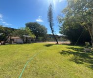 Casa com 650m², 4 dormitórios, 1 suíte, 4 vagas no bairro Arquipélago em Porto Alegre