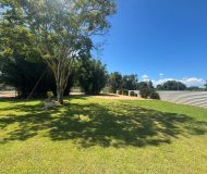 Casa com 650m², 4 dormitórios, 1 suíte, 4 vagas no bairro Arquipélago em Porto Alegre