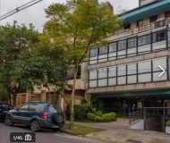 Cobertura com 266m², 3 dormitórios, 1 suíte, 2 vagas no bairro Petrópolis em Porto Alegre