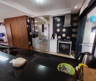 Casa com 242m², 2 dormitórios, 2 suítes, 4 vagas no bairro Ecoville em Porto Alegre