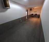 Casa com 242m², 2 dormitórios, 2 suítes, 4 vagas no bairro Ecoville em Porto Alegre