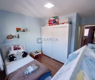 Casa com 242m², 2 dormitórios, 2 suítes, 4 vagas no bairro Ecoville em Porto Alegre
