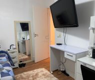 Apartamento com 84m², 3 dormitórios, 1 suíte, 1 vaga no bairro Sarandi em Porto Alegre