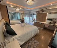 Casa com 301m², 3 dormitórios, 1 suíte, 2 vagas no bairro Alto Petrópolis em Porto Alegre