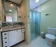 Casa com 301m², 3 dormitórios, 1 suíte, 2 vagas no bairro Alto Petrópolis em Porto Alegre