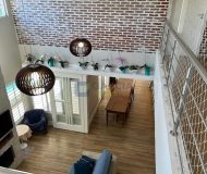 Casa com 301m², 3 dormitórios, 1 suíte, 2 vagas no bairro Alto Petrópolis em Porto Alegre