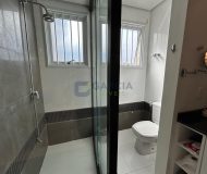 Casa com 301m², 3 dormitórios, 1 suíte, 2 vagas no bairro Alto Petrópolis em Porto Alegre