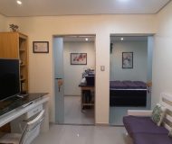 Casa com 310m², 3 dormitórios, 1 suíte, 2 vagas no bairro Jardim Itu Sabará em Porto Alegre