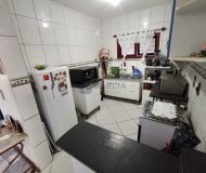 Casa com 270m², 6 dormitórios, 1 suíte, 3 vagas no bairro Sarandi em Porto Alegre
