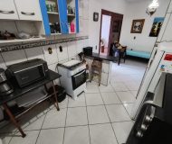 Casa com 270m², 6 dormitórios, 1 suíte, 3 vagas no bairro Sarandi em Porto Alegre
