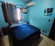 Casa com 270m², 6 dormitórios, 1 suíte, 3 vagas no bairro Sarandi em Porto Alegre