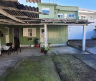 Casa com 480m², 2 dormitórios, 9 vagas no bairro Sarandi em Porto Alegre