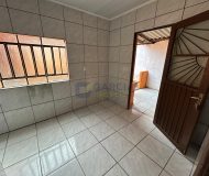 Casa com 167m², 2 dormitórios, 1 suíte, 2 vagas no bairro Sarandi em Porto Alegre
