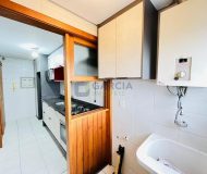 Apartamento com 60m², 2 dormitórios, 1 vaga no bairro São Sebastião em Porto Alegre