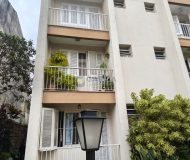 Apartamento com 113m², 3 dormitórios, 1 suíte, 1 vaga no bairro Cristo Redentor em Porto Alegre