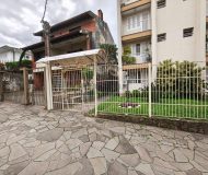 Apartamento com 113m², 3 dormitórios, 1 suíte, 1 vaga no bairro Cristo Redentor em Porto Alegre