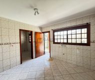 Casa com 170m², 2 dormitórios, 1 suíte, 2 vagas no bairro Sarandi em Porto Alegre