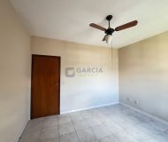 Casa com 170m², 2 dormitórios, 1 suíte, 2 vagas no bairro Sarandi em Porto Alegre