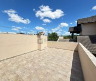 Casa com 170m², 2 dormitórios, 1 suíte, 2 vagas no bairro Sarandi em Porto Alegre