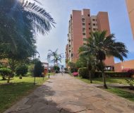 Apartamento com 57m², 2 dormitórios, 1 vaga no bairro Petrópolis em Porto Alegre