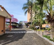 Apartamento com 57m², 2 dormitórios, 1 vaga no bairro Petrópolis em Porto Alegre