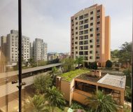 Apartamento com 57m², 2 dormitórios, 1 vaga no bairro Petrópolis em Porto Alegre