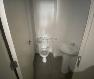 Loja com 143m² no bairro Vila Ipiranga em Porto Alegre