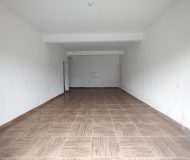 Loja com 30m² no bairro Sarandi em Porto Alegre