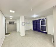 Loja com 70m² no bairro Passo da Areia em Porto Alegre