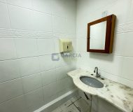 Loja com 70m² no bairro Passo da Areia em Porto Alegre