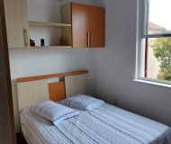 Apartamento com 51m², 2 dormitórios, 1 vaga no bairro Passo da Areia em Porto Alegre