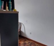 Apartamento com 51m², 2 dormitórios, 1 vaga no bairro Passo da Areia em Porto Alegre