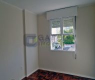 Apartamento com 51m², 2 dormitórios, 1 vaga no bairro Passo da Areia em Porto Alegre