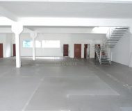 Loja com 880m², 5 vagas no bairro Sarandi em Porto Alegre