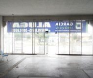 Loja com 880m², 5 vagas no bairro Sarandi em Porto Alegre
