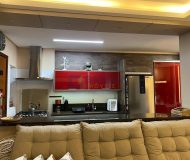 Casa com 200m², 5 dormitórios, 1 suíte, 4 vagas no bairro Sarandi em Porto Alegre