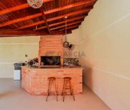 Casa com 200m², 5 dormitórios, 1 suíte, 4 vagas no bairro Sarandi em Porto Alegre