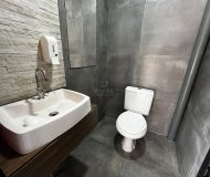 Loja com 35m² no bairro Cristo Redentor em Porto Alegre