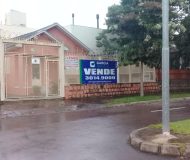 Casa com 384m², 6 dormitórios, 2 vagas no bairro Cristo Redentor em Porto Alegre