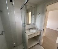 Apartamento com 60m², 2 dormitórios, 1 suíte, 1 vaga no bairro São Sebastião em Porto Alegre