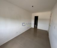 Apartamento com 60m², 2 dormitórios, 1 suíte, 1 vaga no bairro São Sebastião em Porto Alegre
