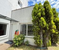 Apartamento com 60m², 2 dormitórios, 1 suíte, 1 vaga no bairro São Sebastião em Porto Alegre