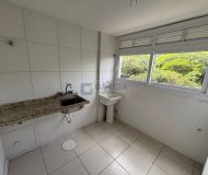 Apartamento com 60m², 2 dormitórios, 1 suíte, 1 vaga no bairro São Sebastião em Porto Alegre