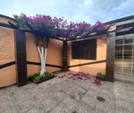 Casa com 134m², 2 dormitórios, 3 vagas no bairro Sarandi em Porto Alegre