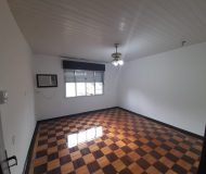 Casa com 134m², 2 dormitórios, 3 vagas no bairro Sarandi em Porto Alegre