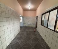 Casa com 310m², 6 dormitórios, 1 suíte, 4 vagas no bairro Jardim Floresta em Porto Alegre