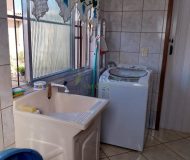 Casa com 201m², 4 dormitórios, 4 vagas no bairro Santa Rosa de Lima em Porto Alegre